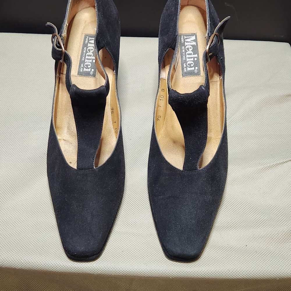 Medici Black Suede Women's Heels